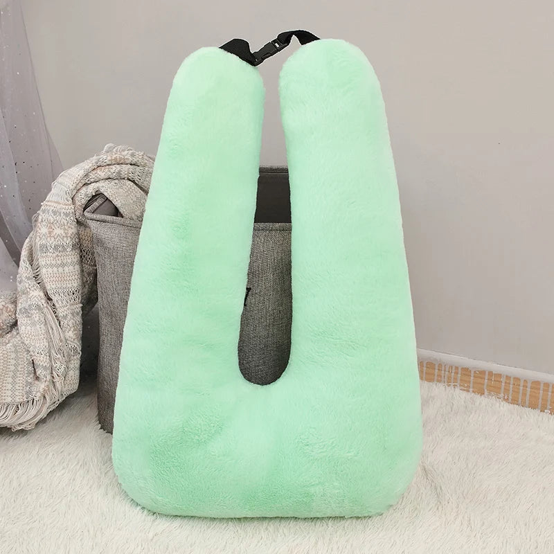 TravelEase – Ergonomic Travel Comfort Pillow for Neck and Shoulders LoungeYard — product view 1