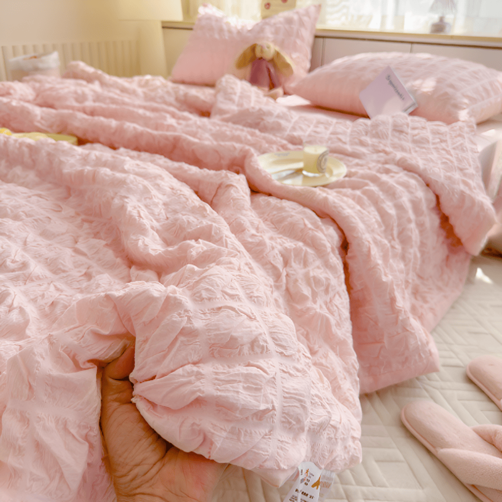 LoungeYard | Lightweight Breathable Summer Duvet — product view 3