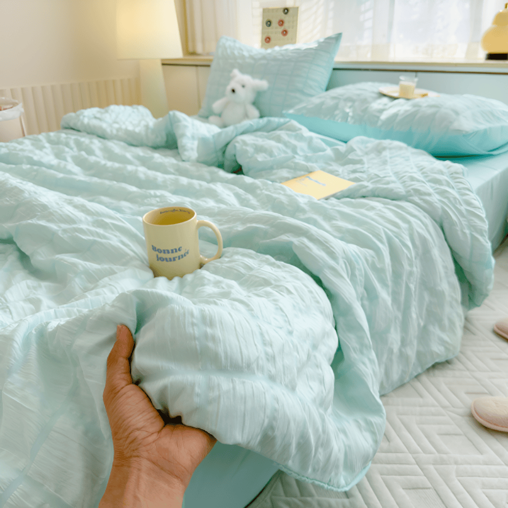 LoungeYard | Lightweight Breathable Summer Duvet — product view 7