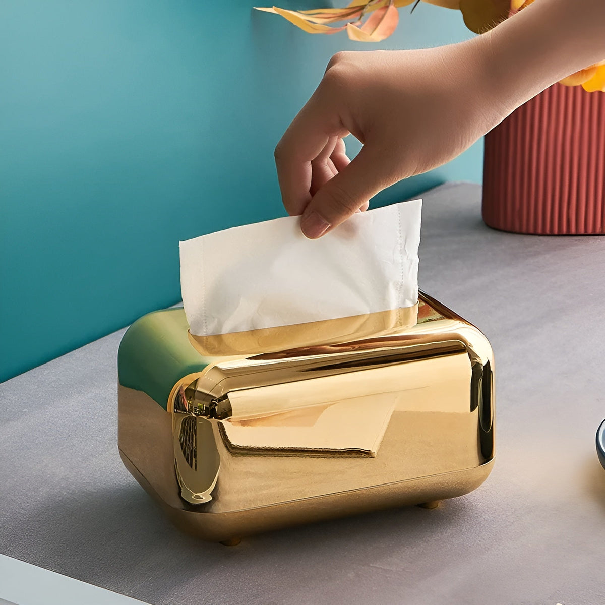 LoungeYard | Elegant Tissue Box Holder with Glossy Surface — product view 1
