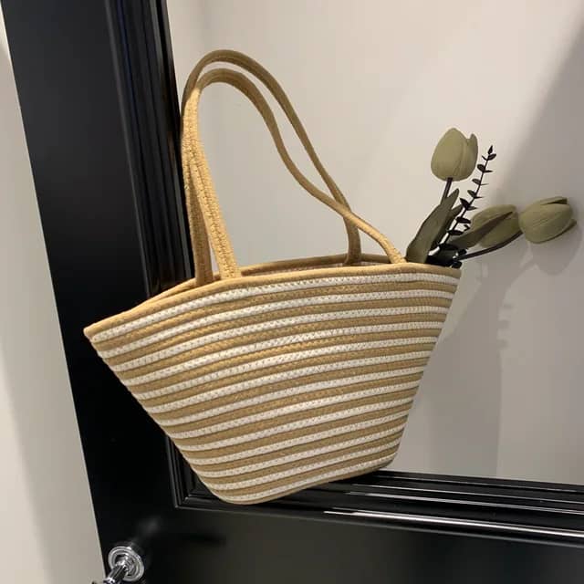 LoungeYard | Straw Woven Bag — product view 1