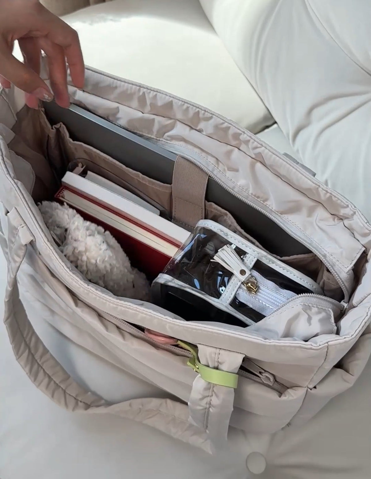 TrendFlex Backpack - Stylish Puffer Backpack for Everyday LoungeYard — product view 2