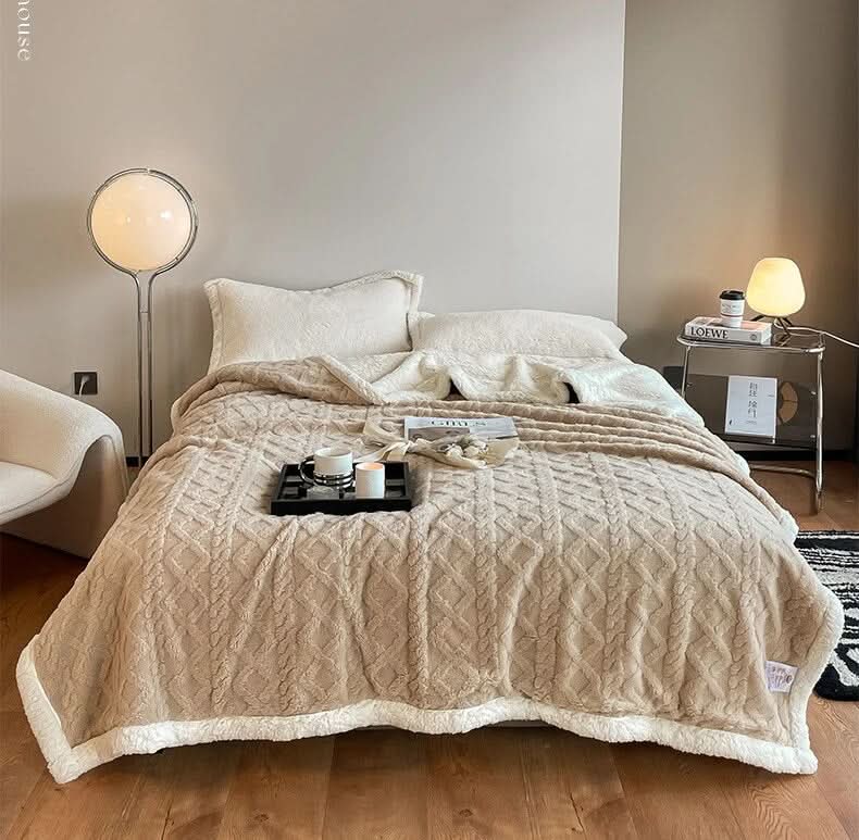 LoungeYard | Soft Comfort Blanket for Bed, Sofa, and Travel — product view 6