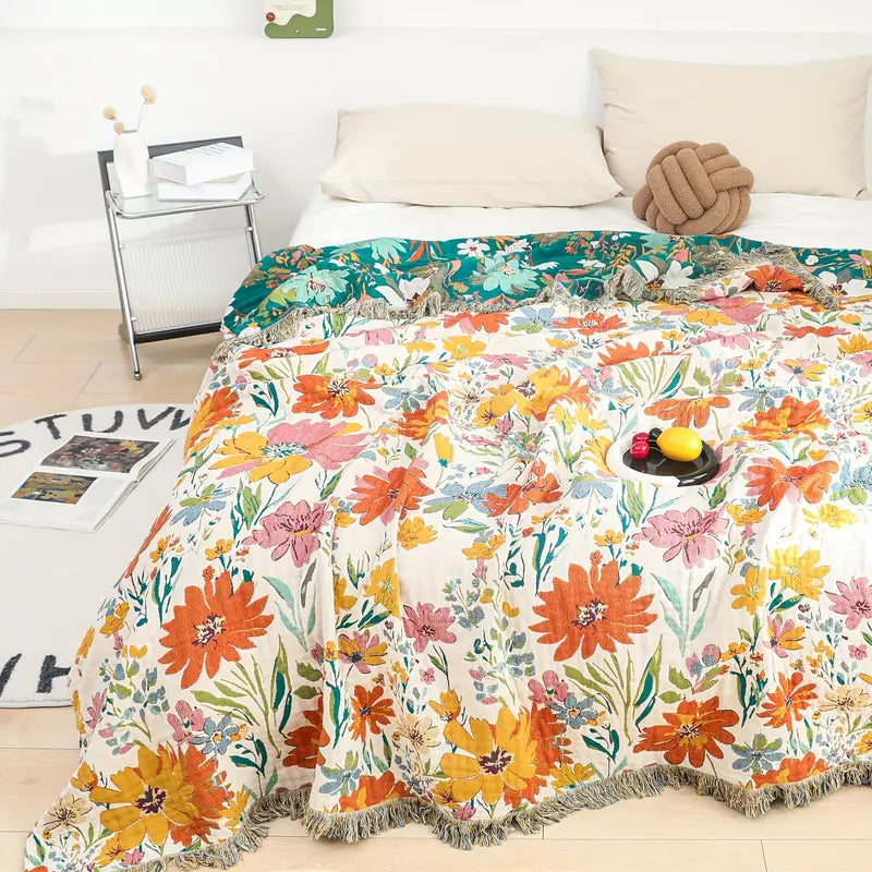LoungeYard | Blooming Floral All-Season Cotton Blanket — product view 2