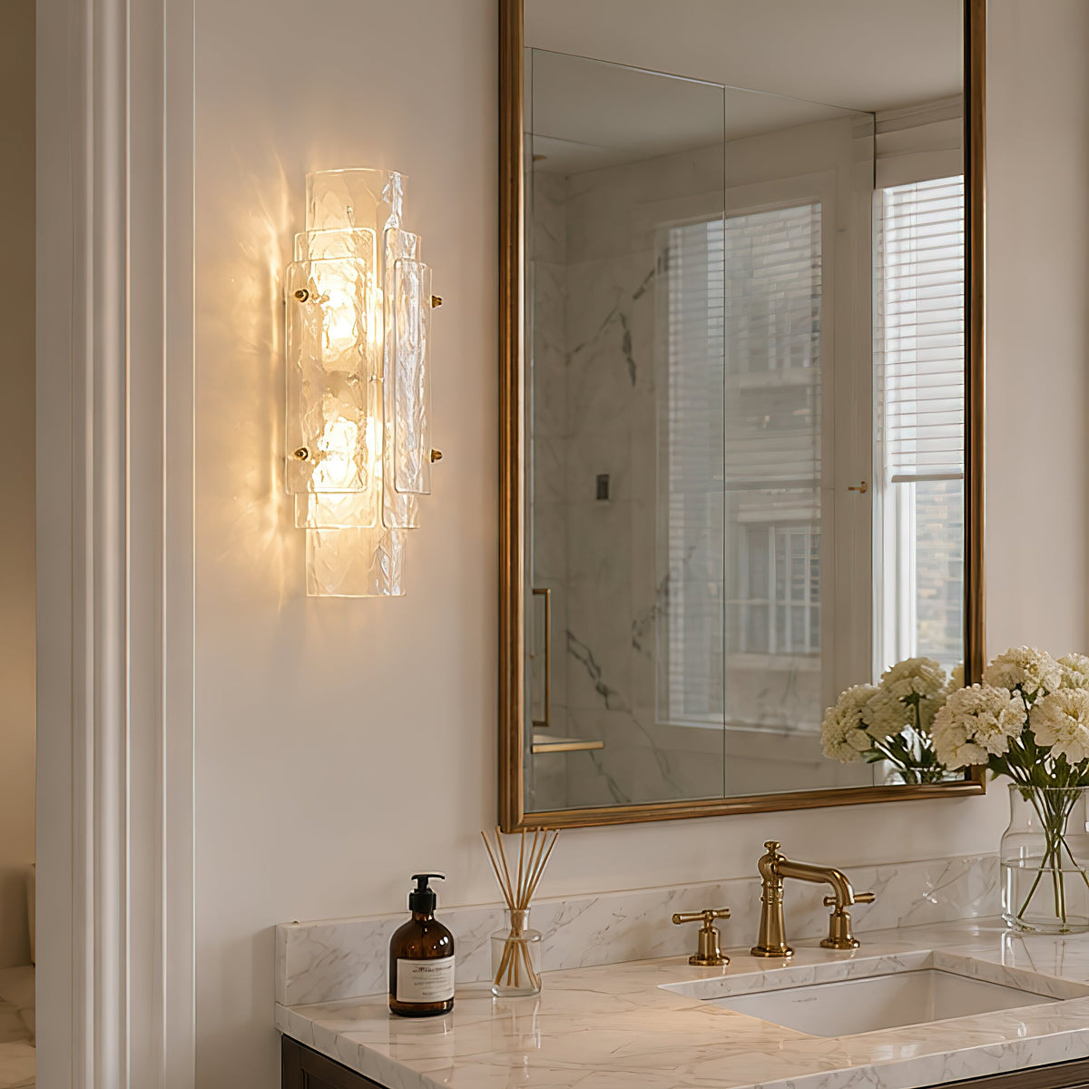 Laurel Glass Wall Sconce — product view 2