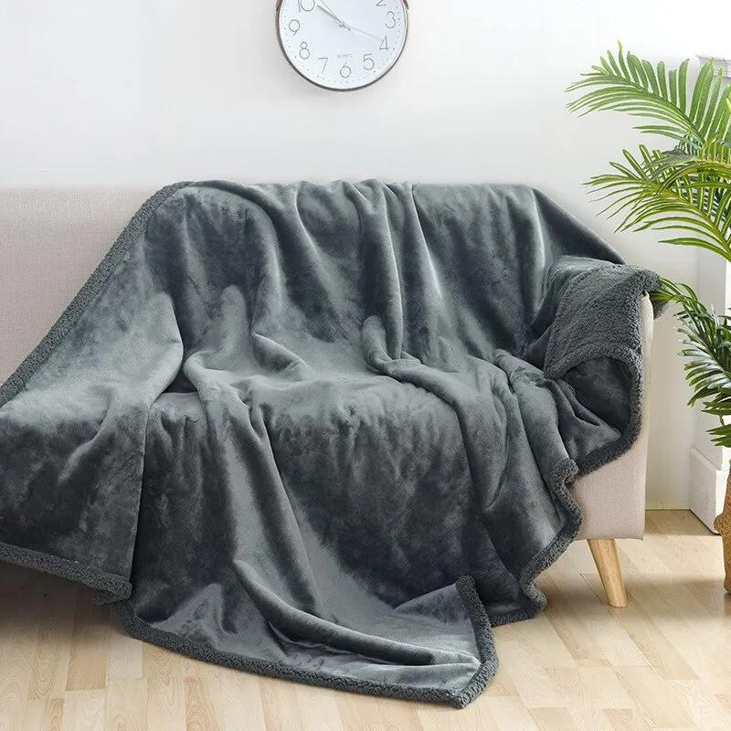 LoungeYard | LoveBlanket — product view 3