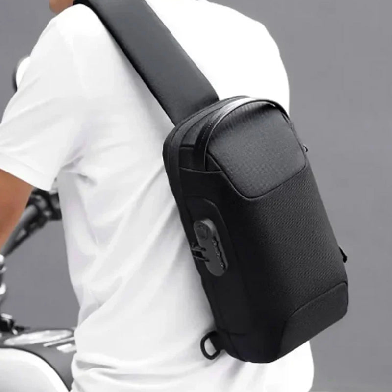 LoungeYard | Men's Anti-theft Messenger Bag — product view 7