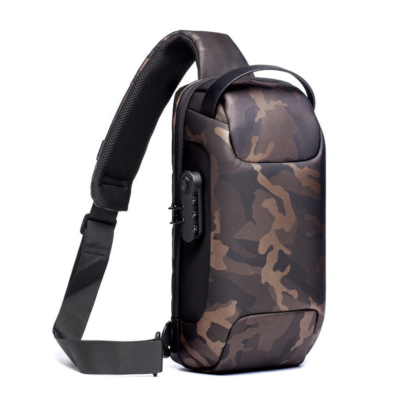 LoungeYard | Anti-theft courier bag for men — product view 3