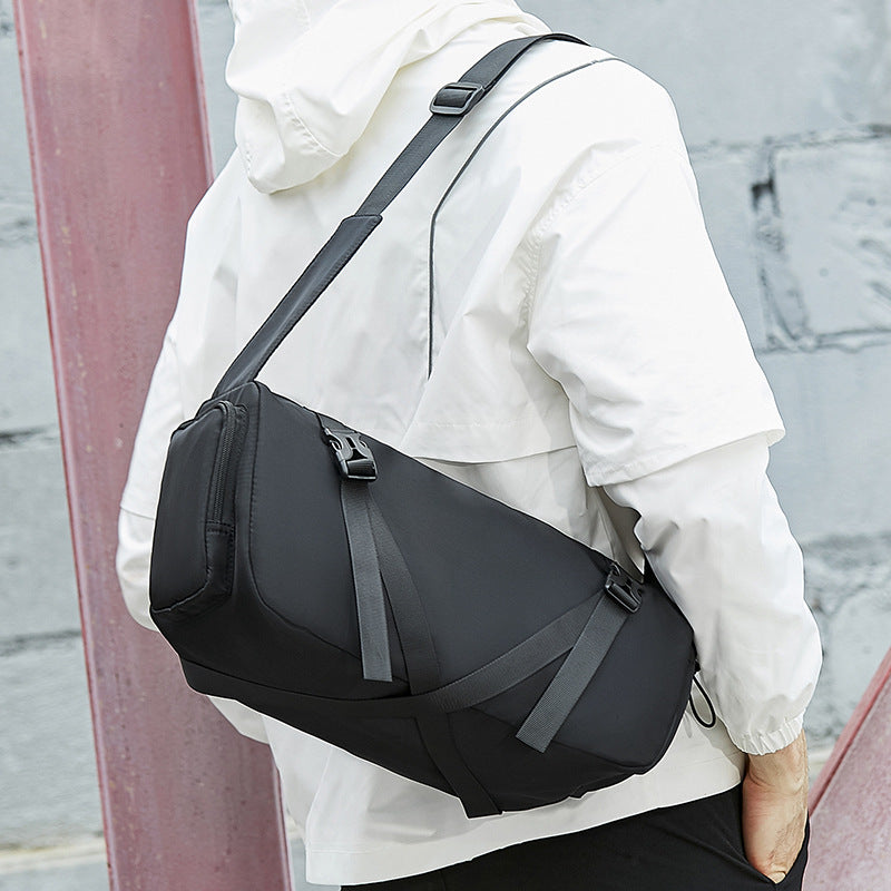Ergonomic Sling Pack LoungeYard — product view 2