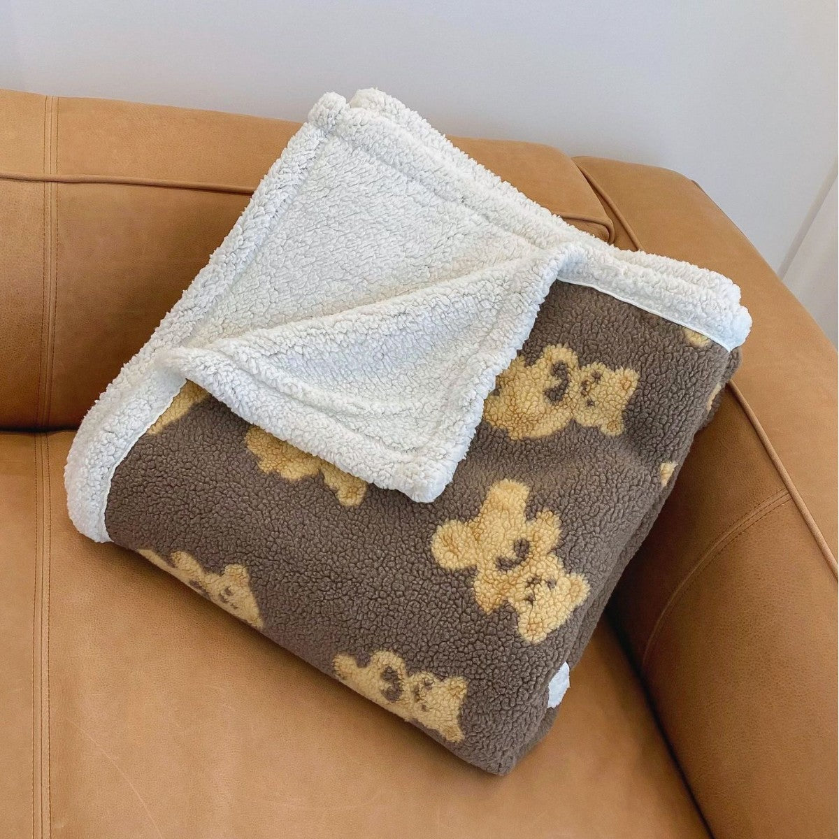 Fluffy Teddy Bear Pattern Throw Blanket — product view 5