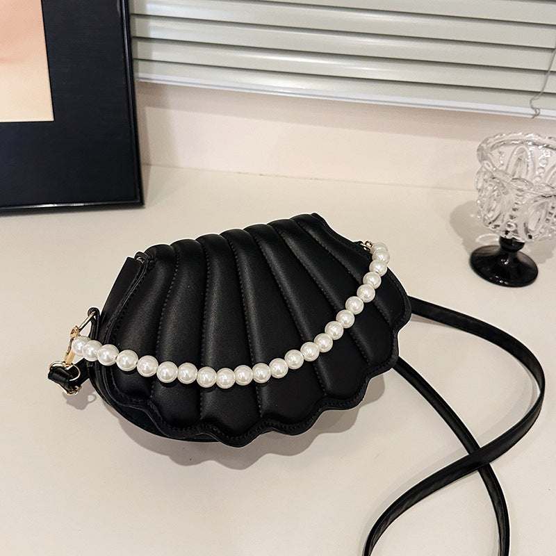 Elegant Quilted Evening Clutch — product view 6