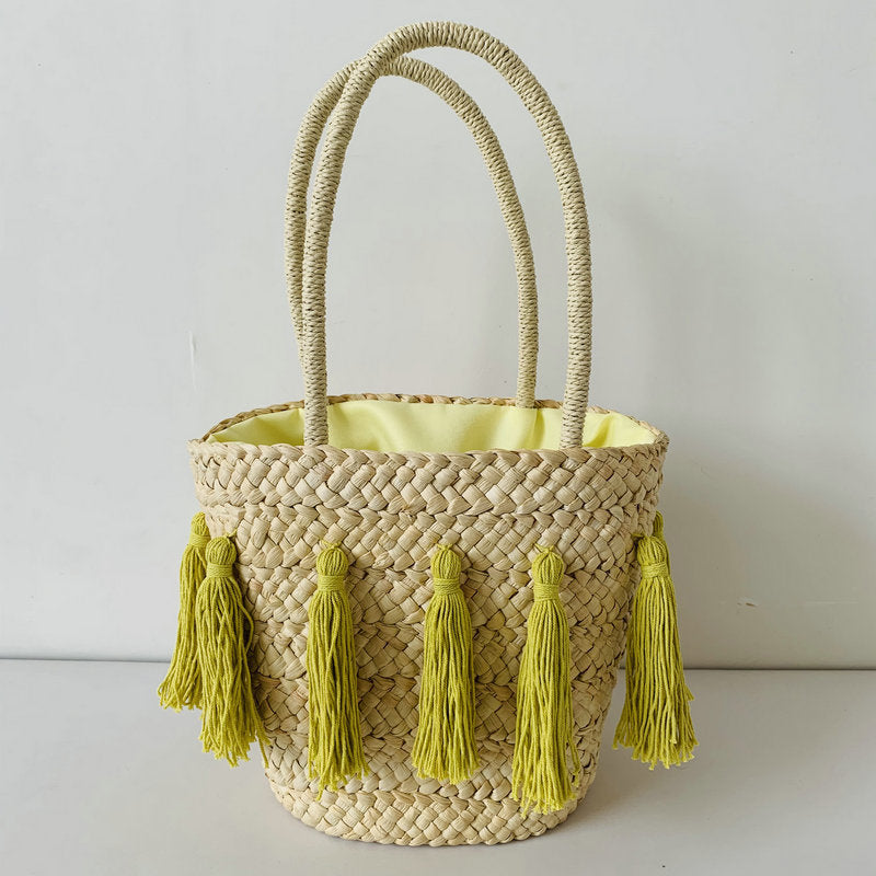 Trendy basket bag with tassels LoungeYard — product view 6