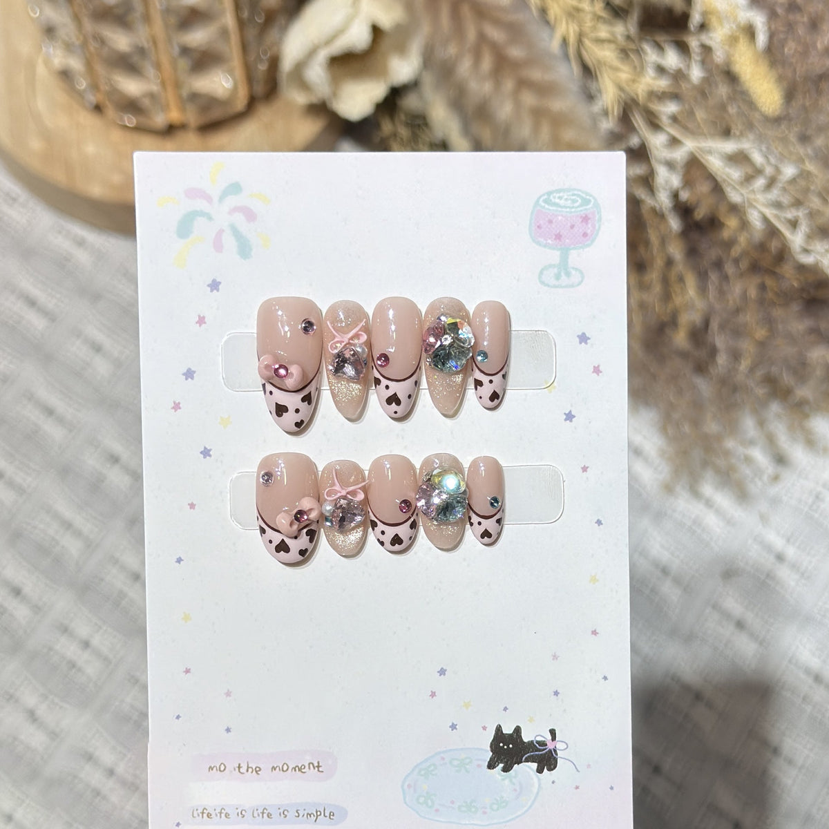 Decorative Press-On Nail Art Set with Charming Elements — product view 3