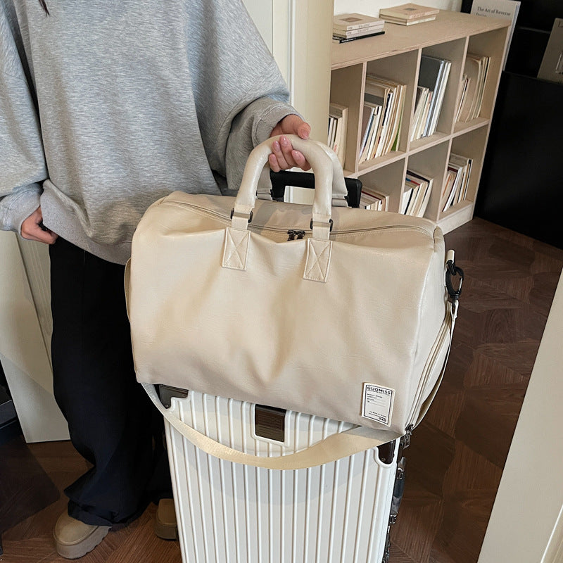 Elegant and Practical Travel Duffel Bag LoungeYard — product view 4
