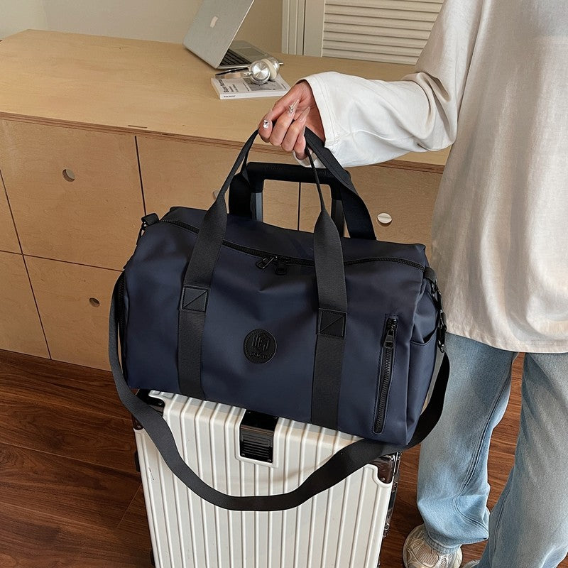 Durable Gym Holdall Bag LoungeYard — product view 2