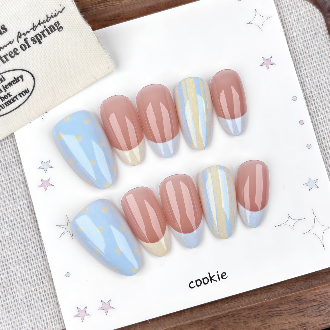 Decorative Press-On Nail Set with Abstract Patterns — product view 3
