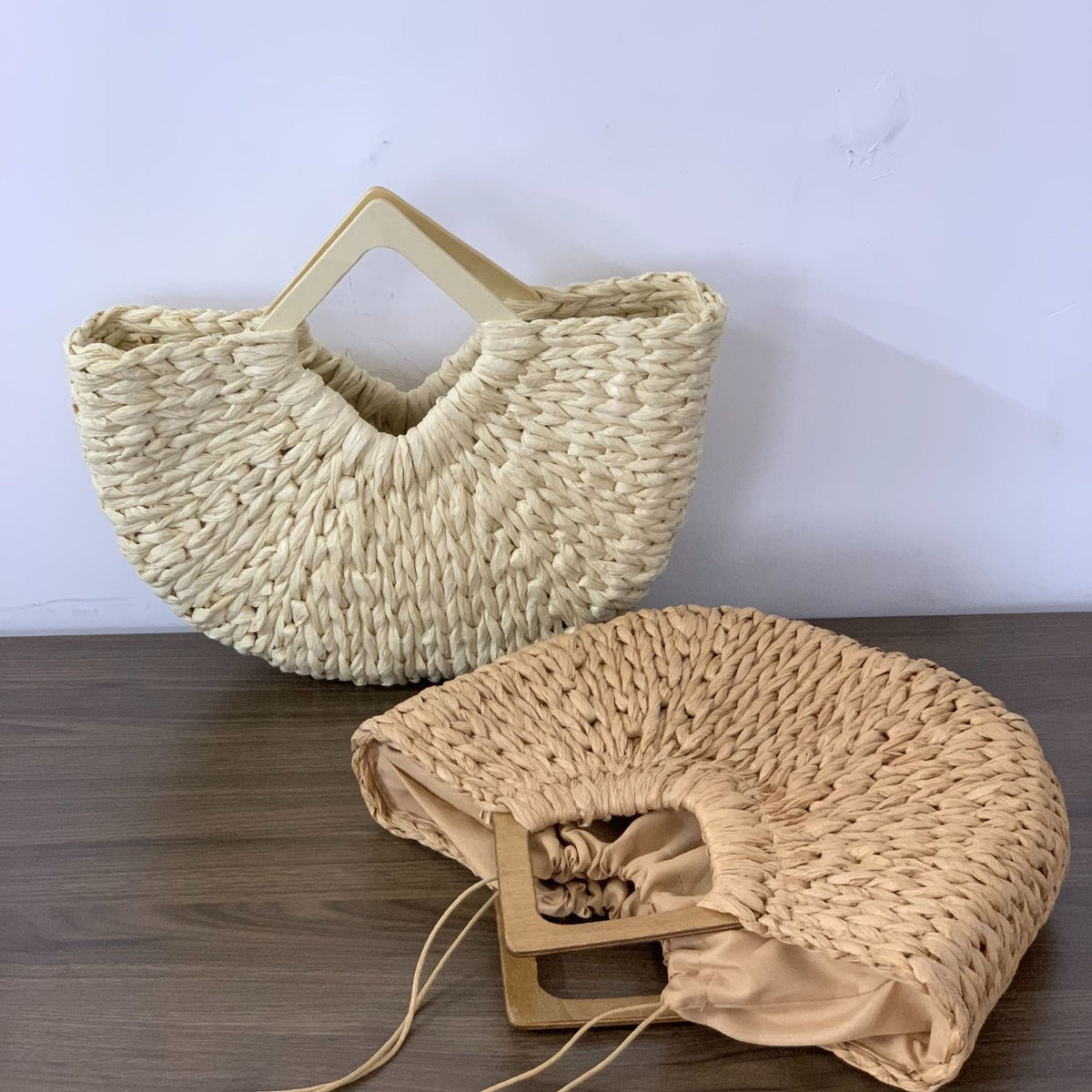 Handbag Made of Sustainable Woven Material with Stylish Design LoungeYard — product view 3