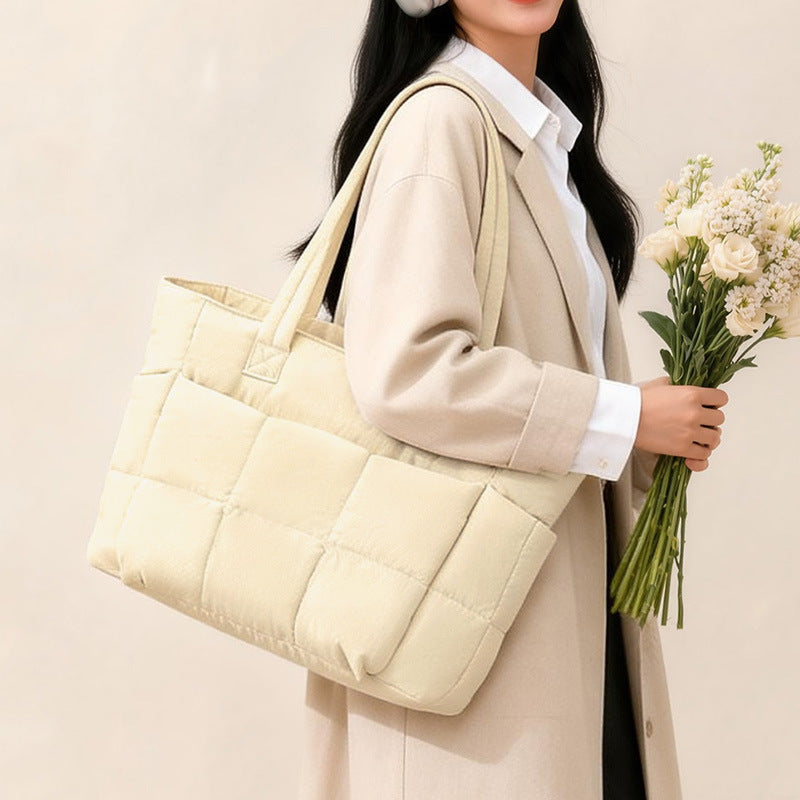 Quilted Multi-Pocket Tote LoungeYard — product view 2