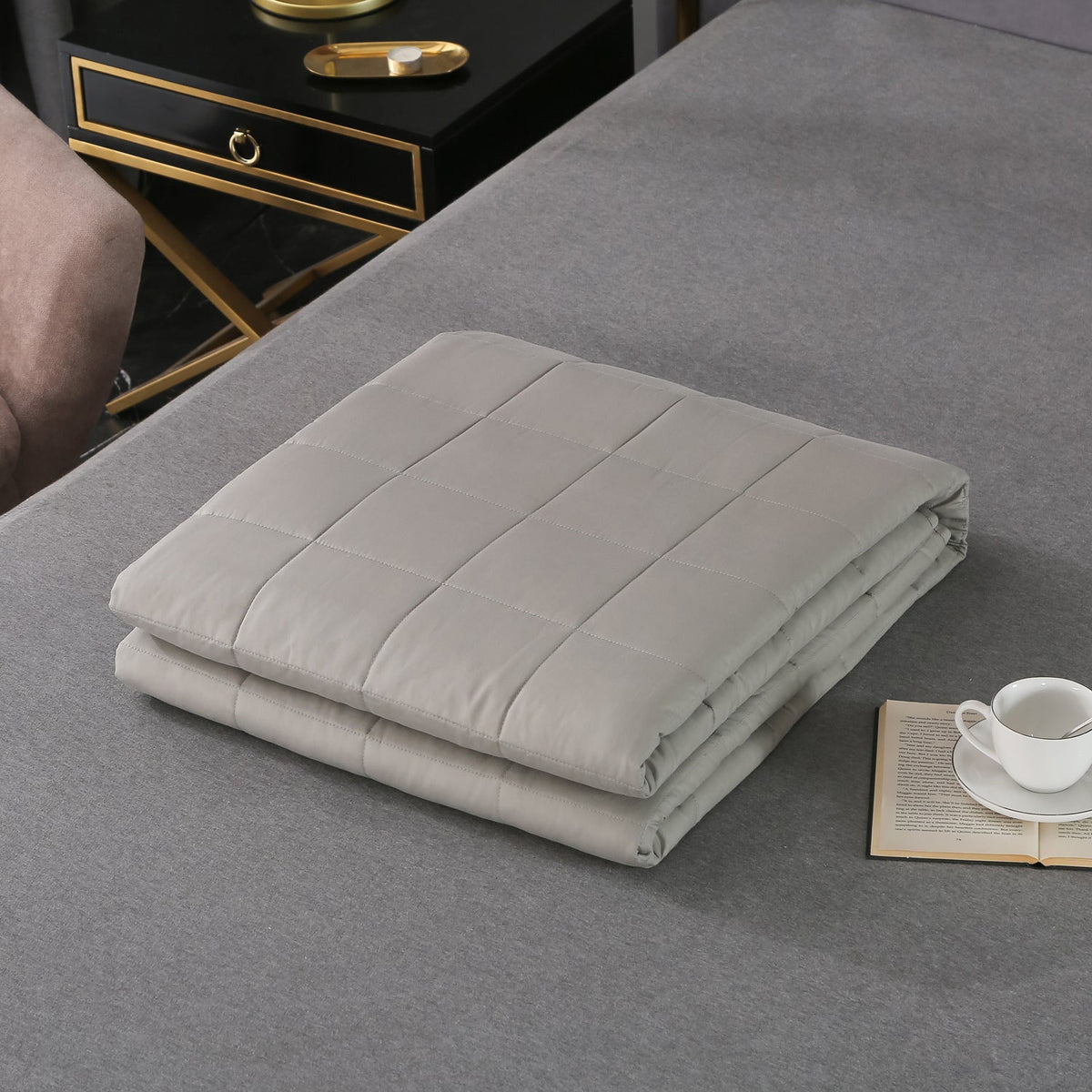 Weighted Comfort Blanket LoungeYard — product view 6