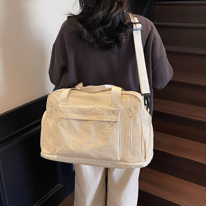 Multifunctional Travel Bag with Adjustable Shoulder Strap LoungeYard — product view 3