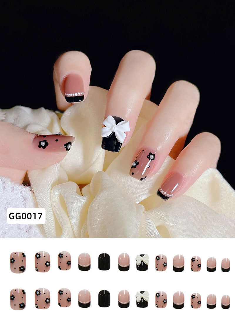 Decorative Floral Press-On Nail Set — product view 3