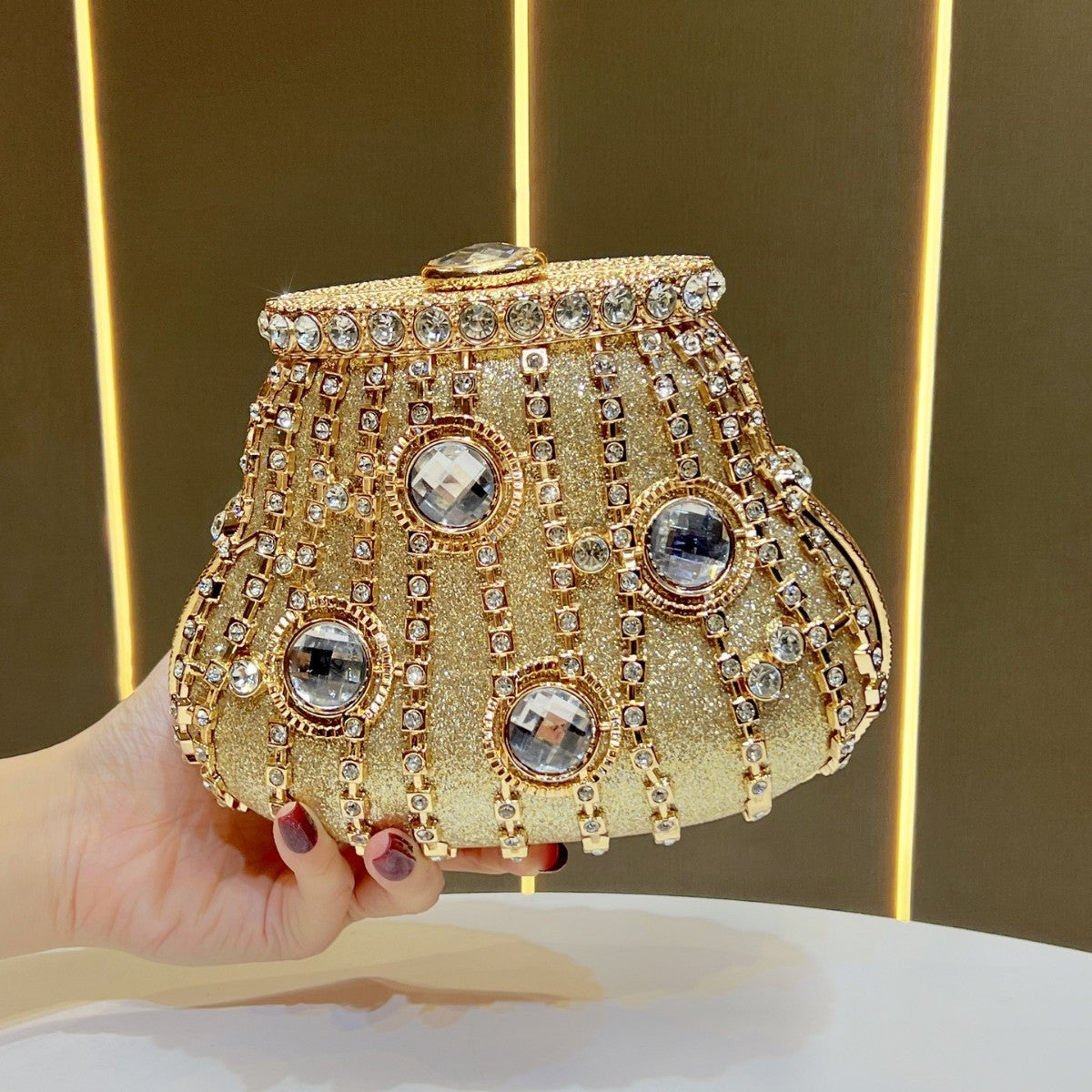 Vintage-Inspired Rhinestone Evening Handbag — product view 6