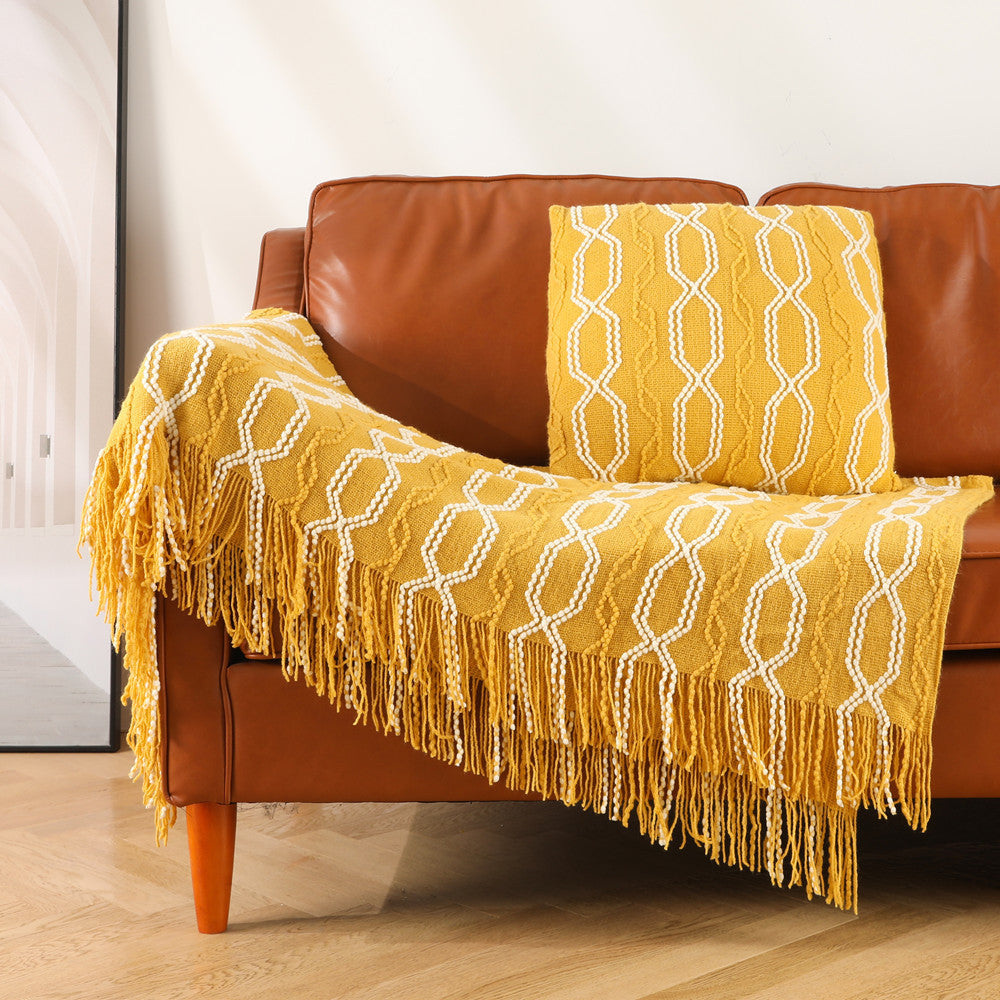 Textured Throw Blanket LoungeYard — product view 1