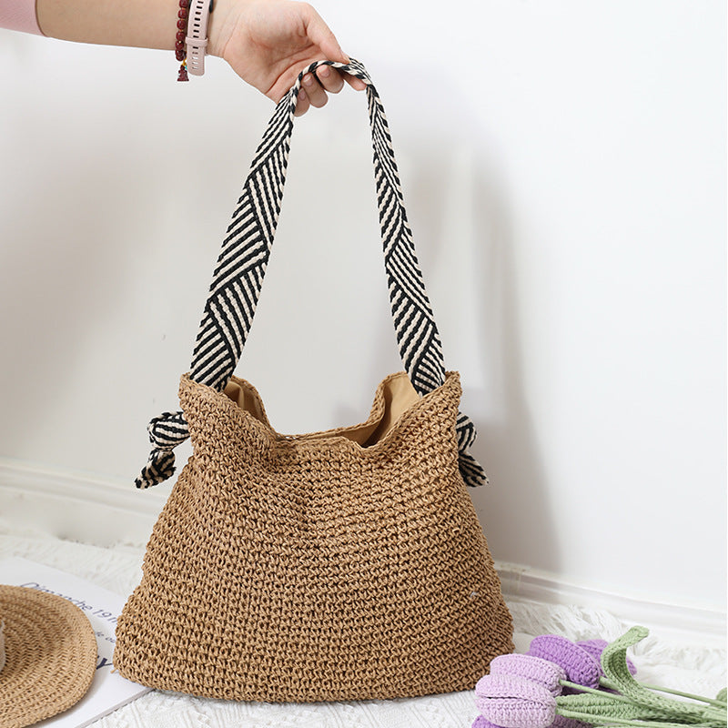 Handcrafted Beach Bag LoungeYard — product view 2