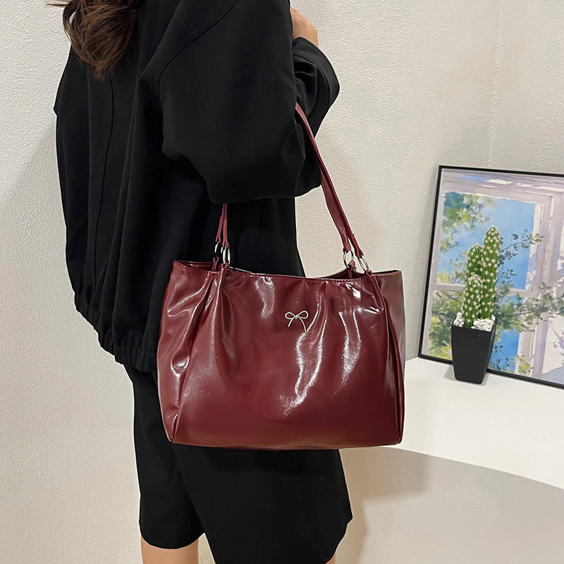 Sleek Contemporary Shoulder Bag — product view 6