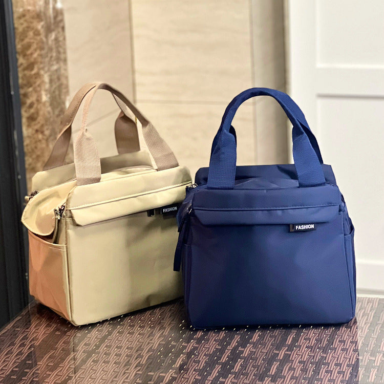 Fashionable Insulated Lunch Bag LoungeYard — product view 1