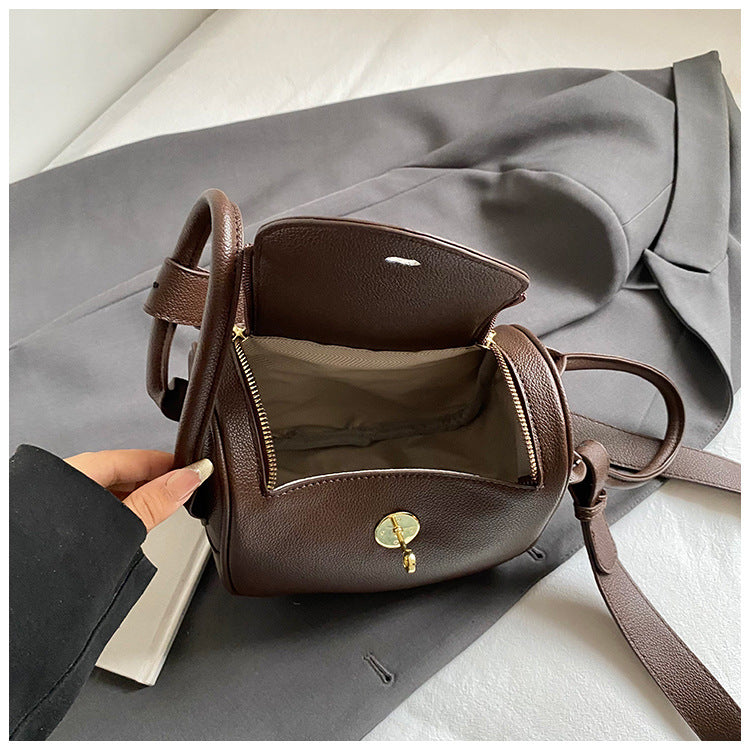 Chic Textured Handbag LoungeYard — product view 4