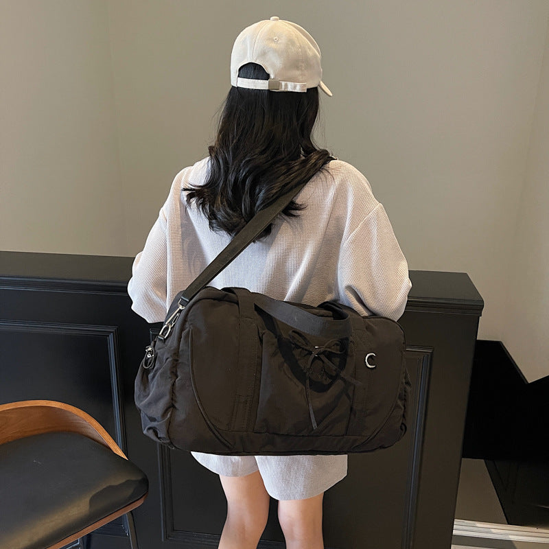 Stylish Versatile Gym Duffel Bag — product view 3
