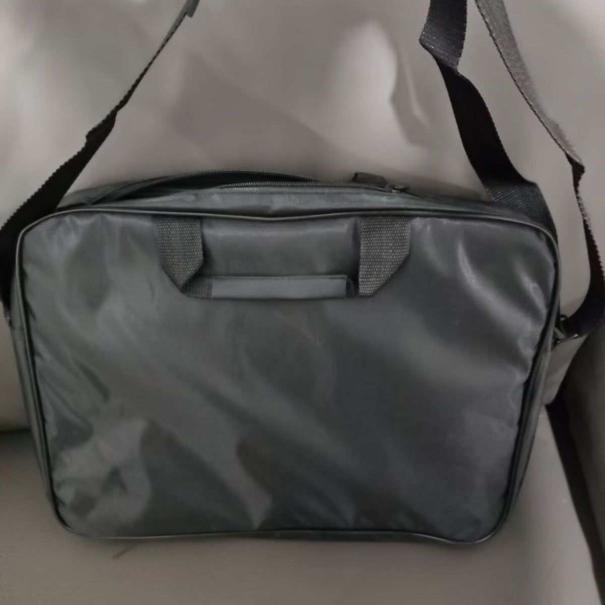 Professional Document Briefcase LoungeYard — product view 2