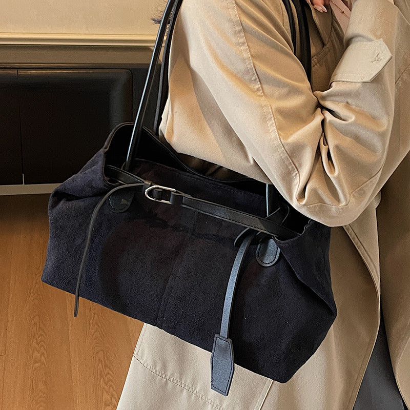 Elegant Suede Tote Bag — product view 4