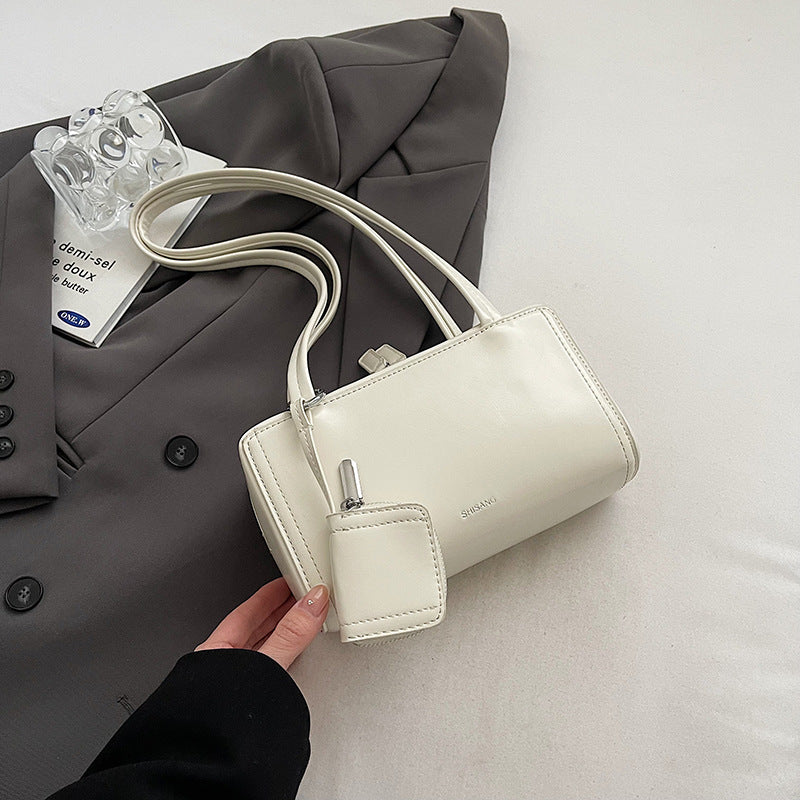 Elegant Structured Handbag LoungeYard — product view 6