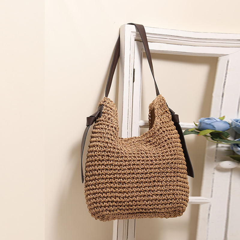 Fashionable Handmade Shoulder Bag Made of Natural Material LoungeYard — product view 4