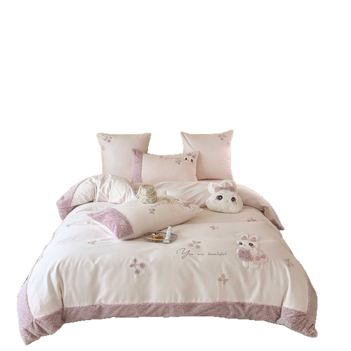 Cute children's bedding set with 3D plush appliqué and cozy reversible cover — product view 1
