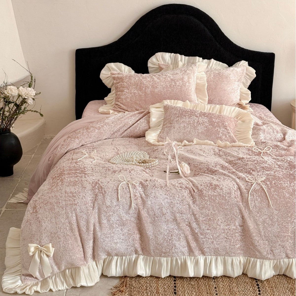 Romantic ruffle bedding set with bow appliqués and soft touch — product view 1