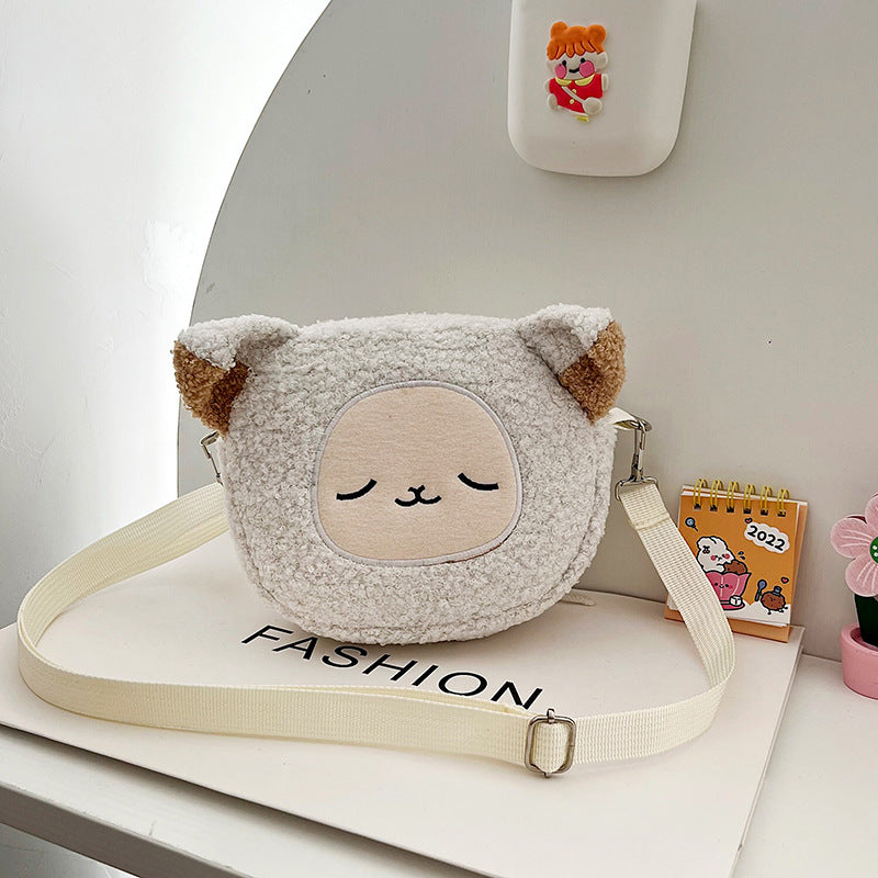 Adorable Cartoon Bear Crossbody Bag — product view 4