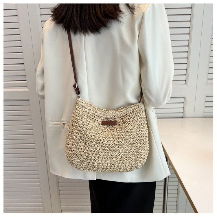 Handbag Made of High-Quality Macrame with Padded Shoulder Strap LoungeYard — product view 2