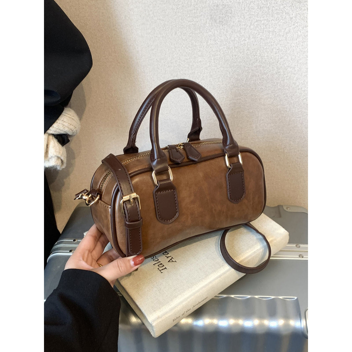 Elegant Structured Handbag LoungeYard — product view 7