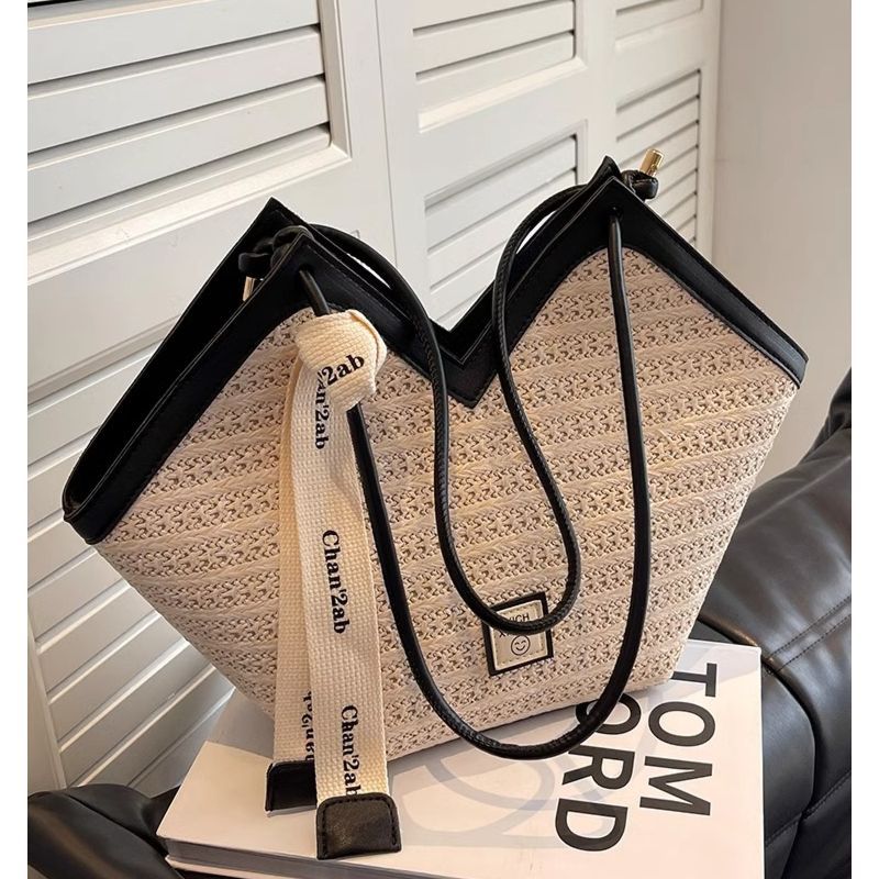 Woven Texture Shoulder Bag LoungeYard — product view 4