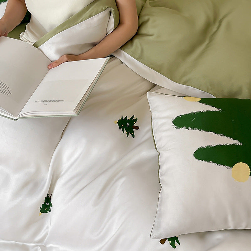 Reversible cotton satin bedding set with minimalist panda faces — product view 4