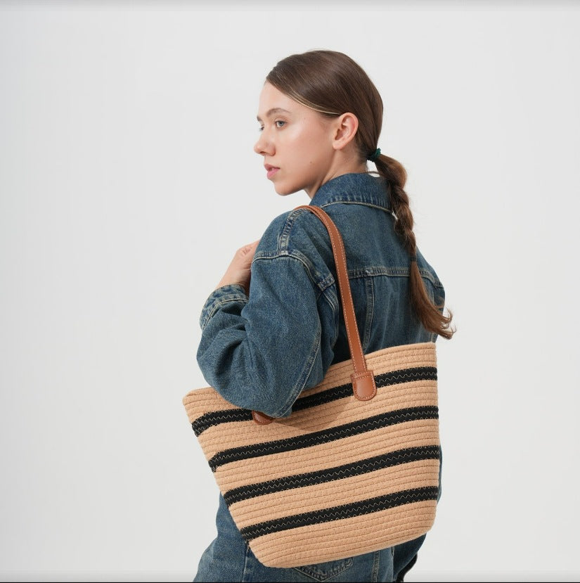 Casual tote bag with stylish stripe pattern LoungeYard — product view 2