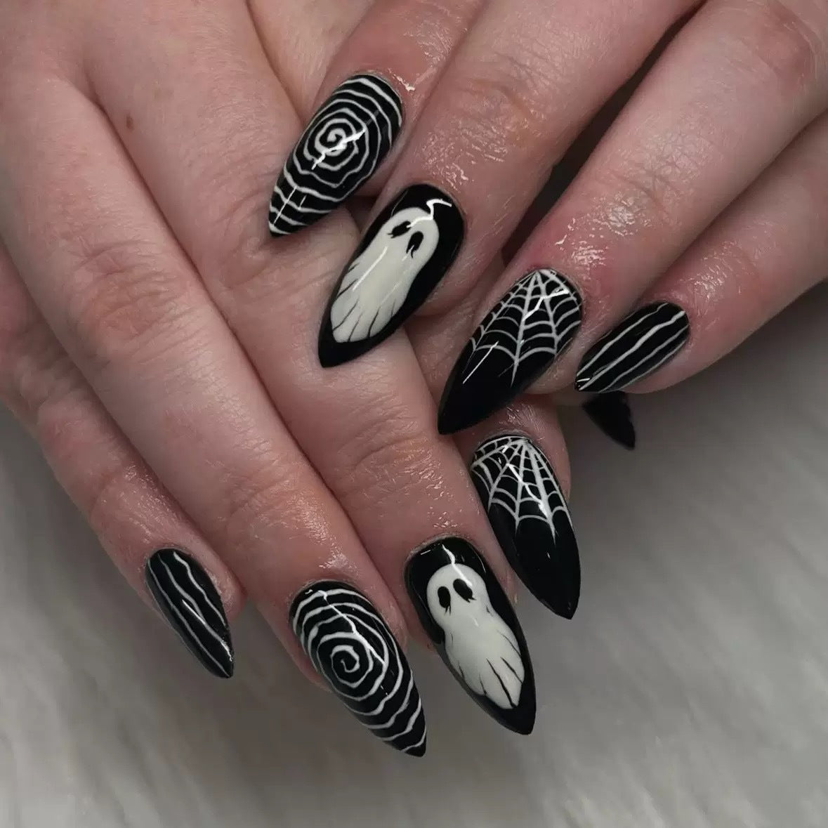Artistic Nail Art Design — product view 1