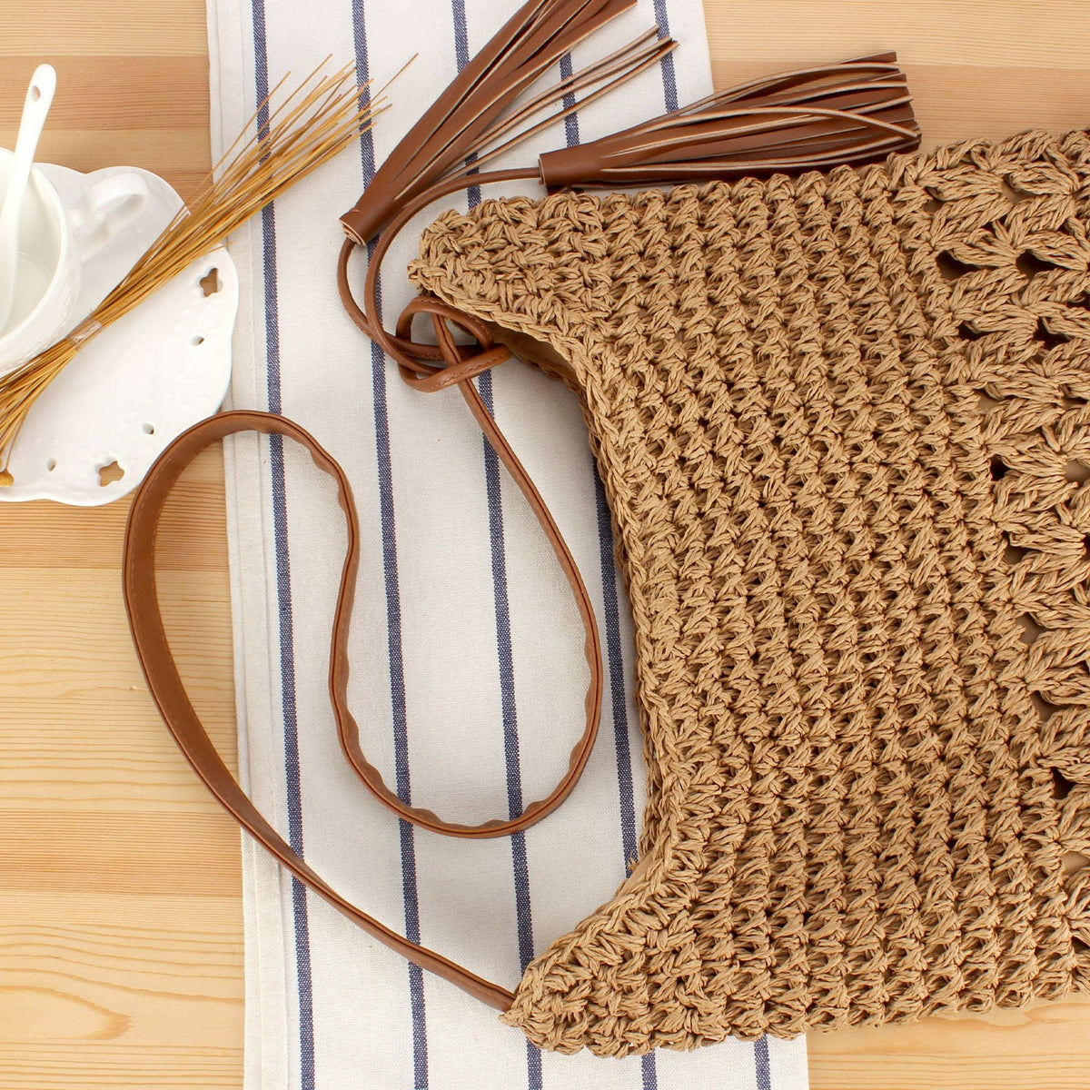 Shoulder bag in elegant macrame design LoungeYard — product view 2