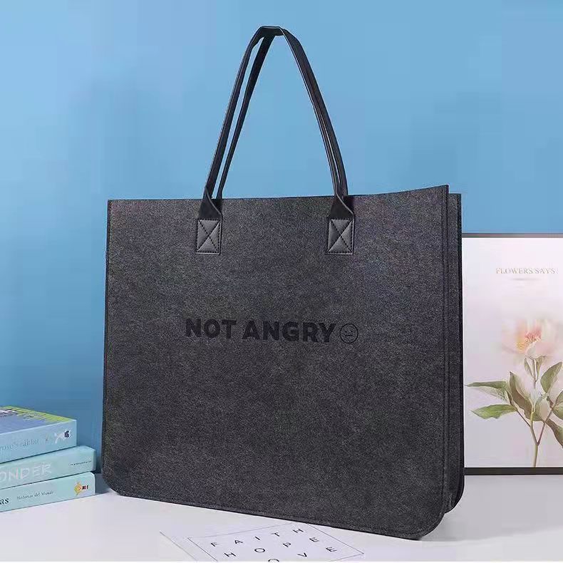Large Capacity Tote Bag LoungeYard — product view 1