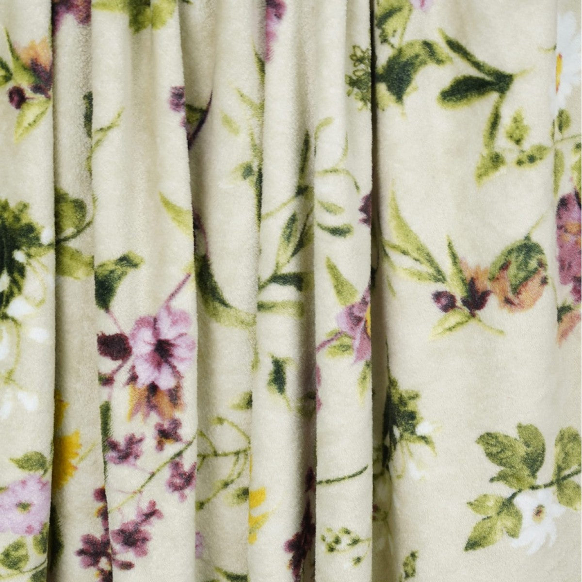 Floral Patterned Cozy Throw Blanket — product view 6