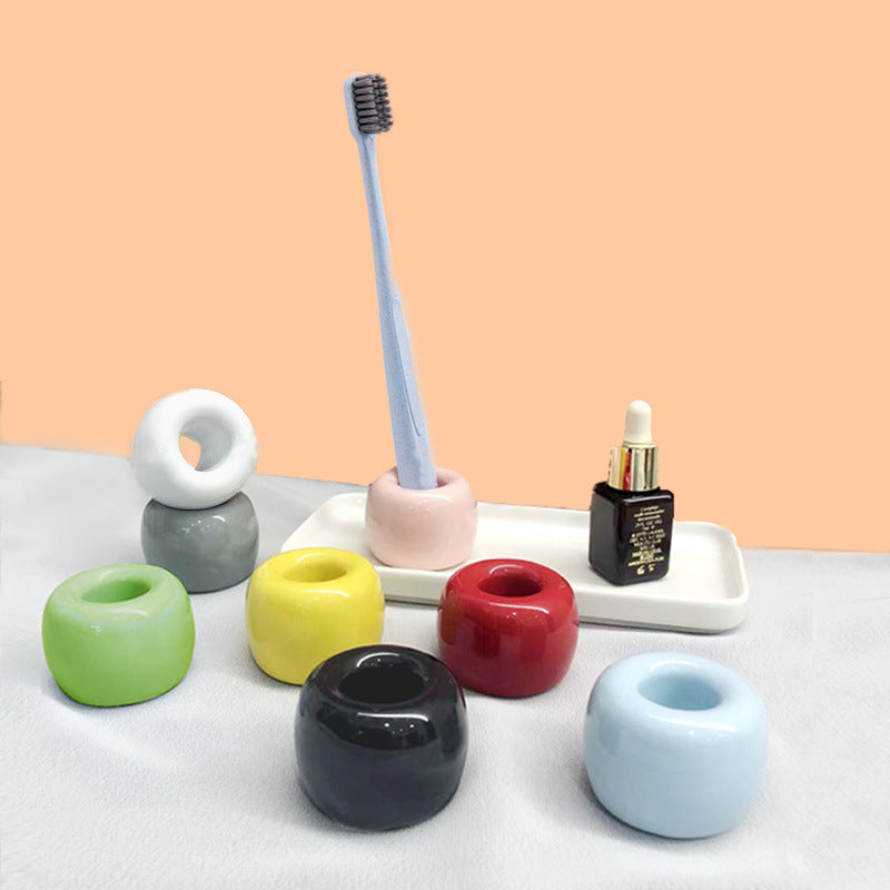 Minimalist Ceramic Toothbrush Holder LoungeYard — product view 2