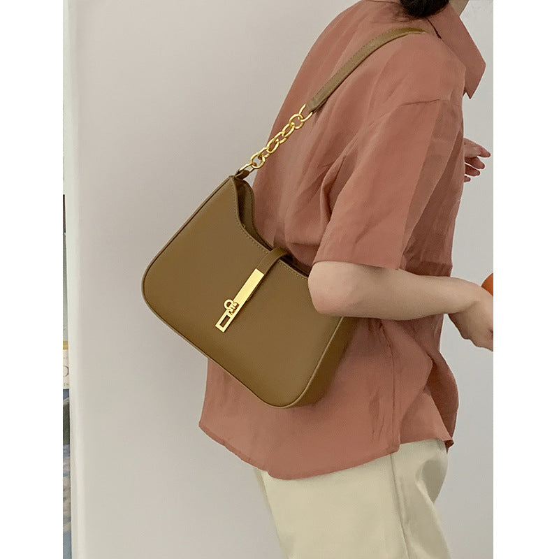 Modern Chic Handbag LoungeYard — product view 6